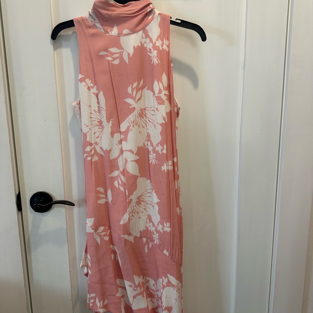 Elliatt Floral Pink Sleeveless Dress
